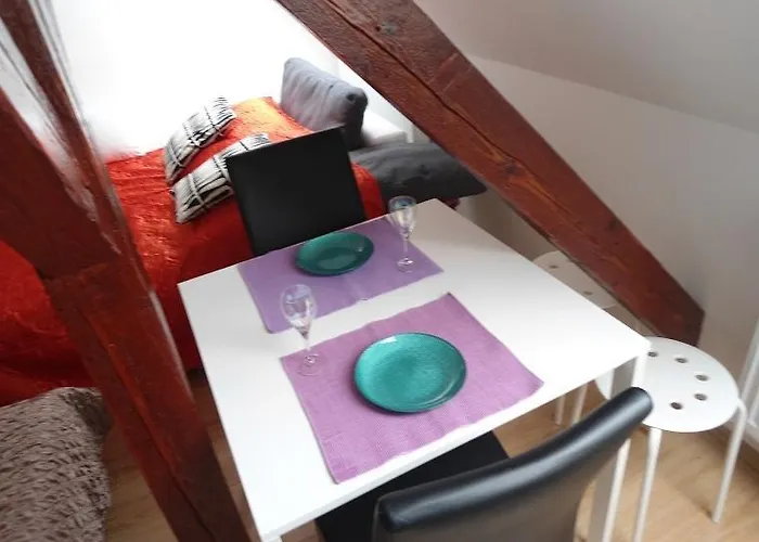 Quarto em Acomodações Particulares Ohrada *