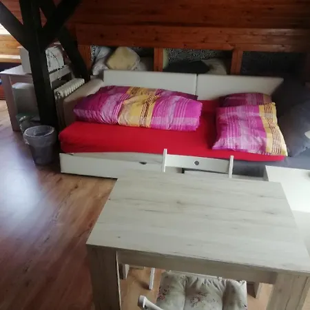 Ohrada Δωμάτια σε οικογενειακή κατοικία